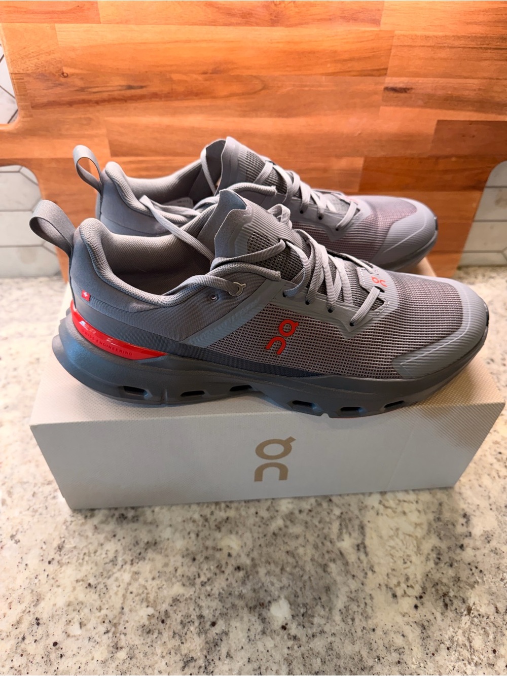 NEW! On Running Shoes Men’s